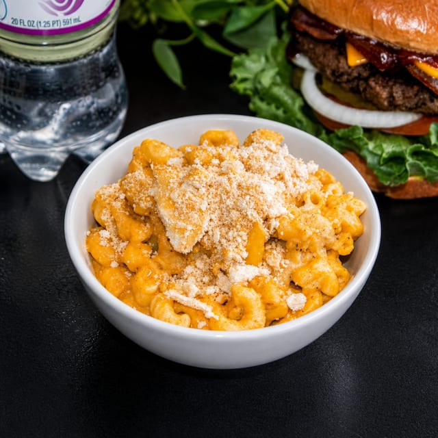 Side of Mac n Cheese.