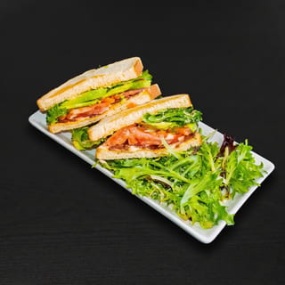 BLAT ( Bacon Lettuce Avocado Tomato)